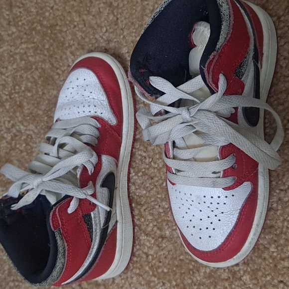 Nike Air Jordan 1 Retro FD1412-612 11C - Picture 3 of 6